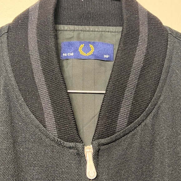 Fred Perry Men’s Bomber Jacket - Size 38 (Medium) - Picture 2 of 4